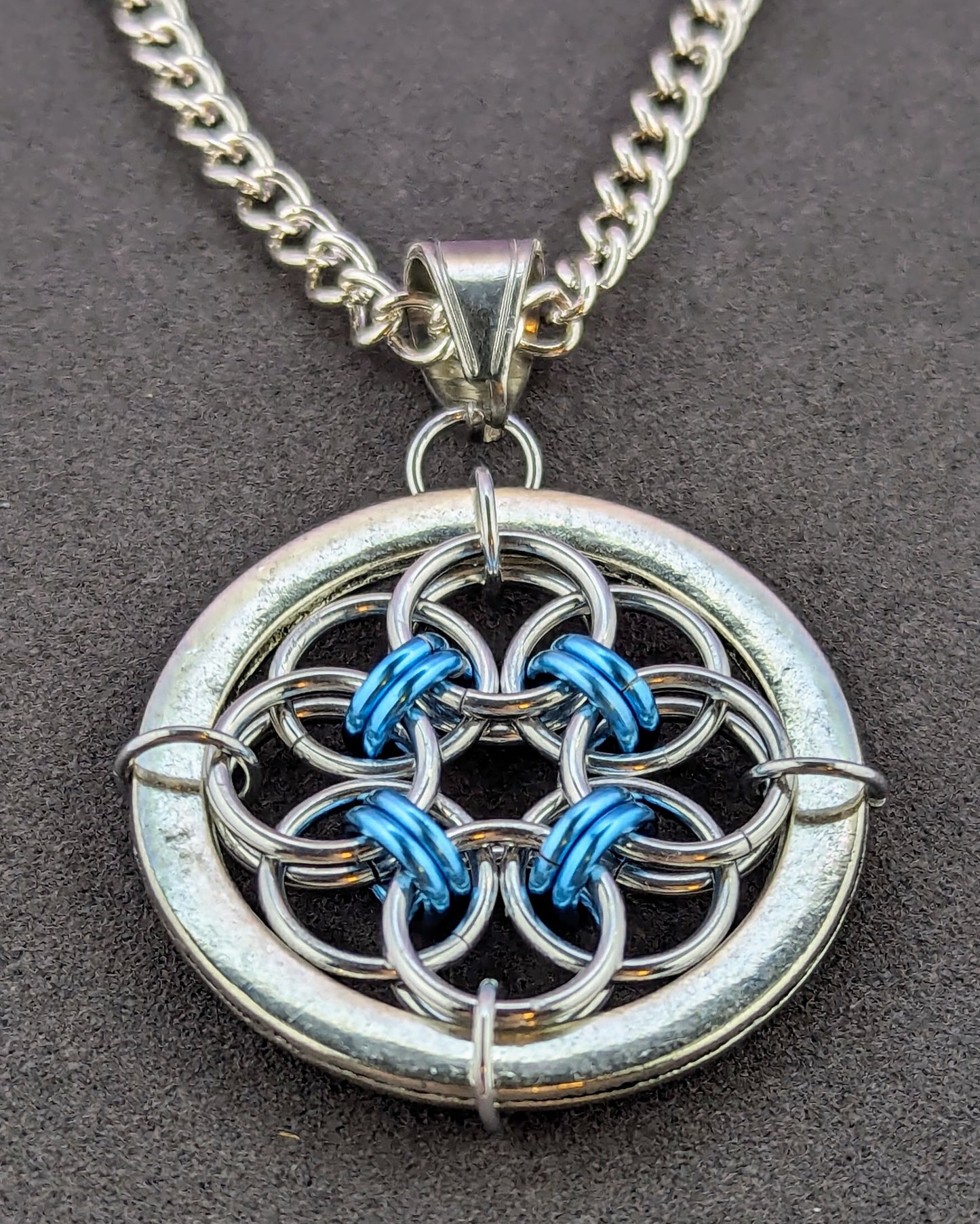 Inner Helm Chainmaille Necklace - Light Blue & Silver